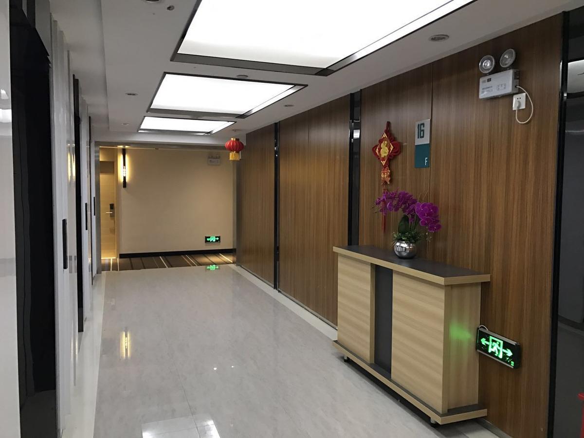 See U Select Hotel Ухань Екстер'єр фото